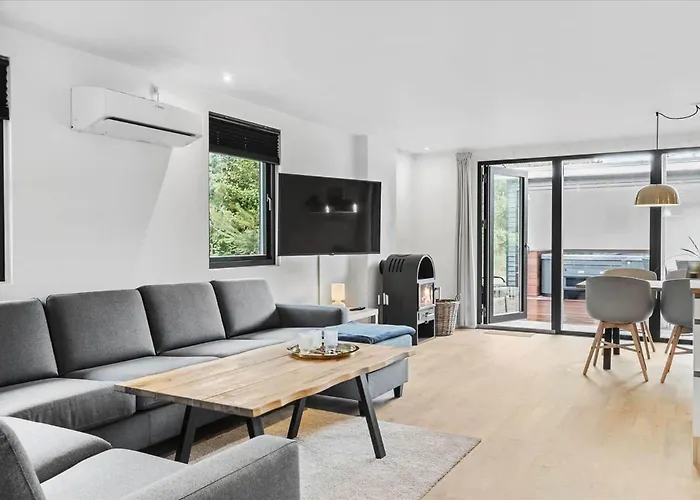 Bv220-blavand-kallesensvej-9 Blåvand